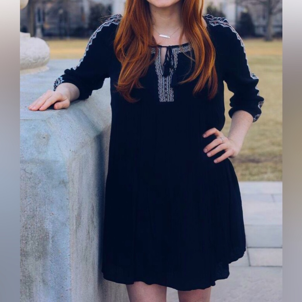 Old Navy • Aztec print dress